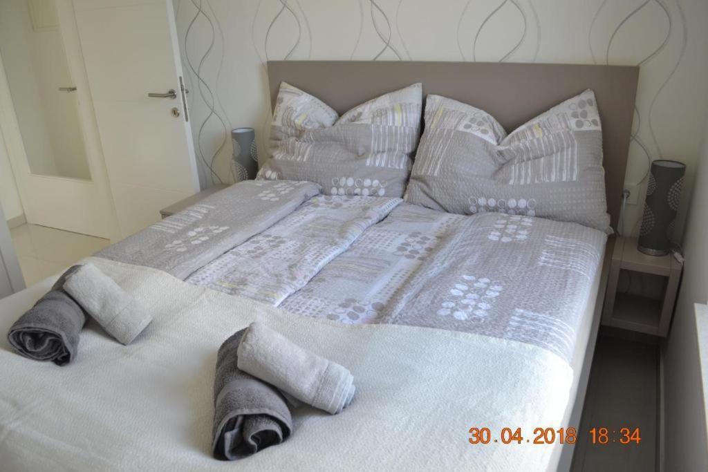 My Paradies - Njivice Penthouse*** Екстер'єр фото